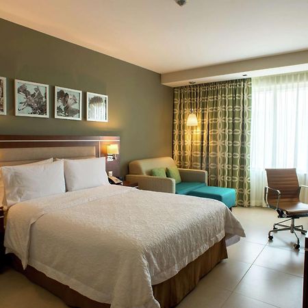 Hampton Inn By Hilton Mérida Exteriér fotografie