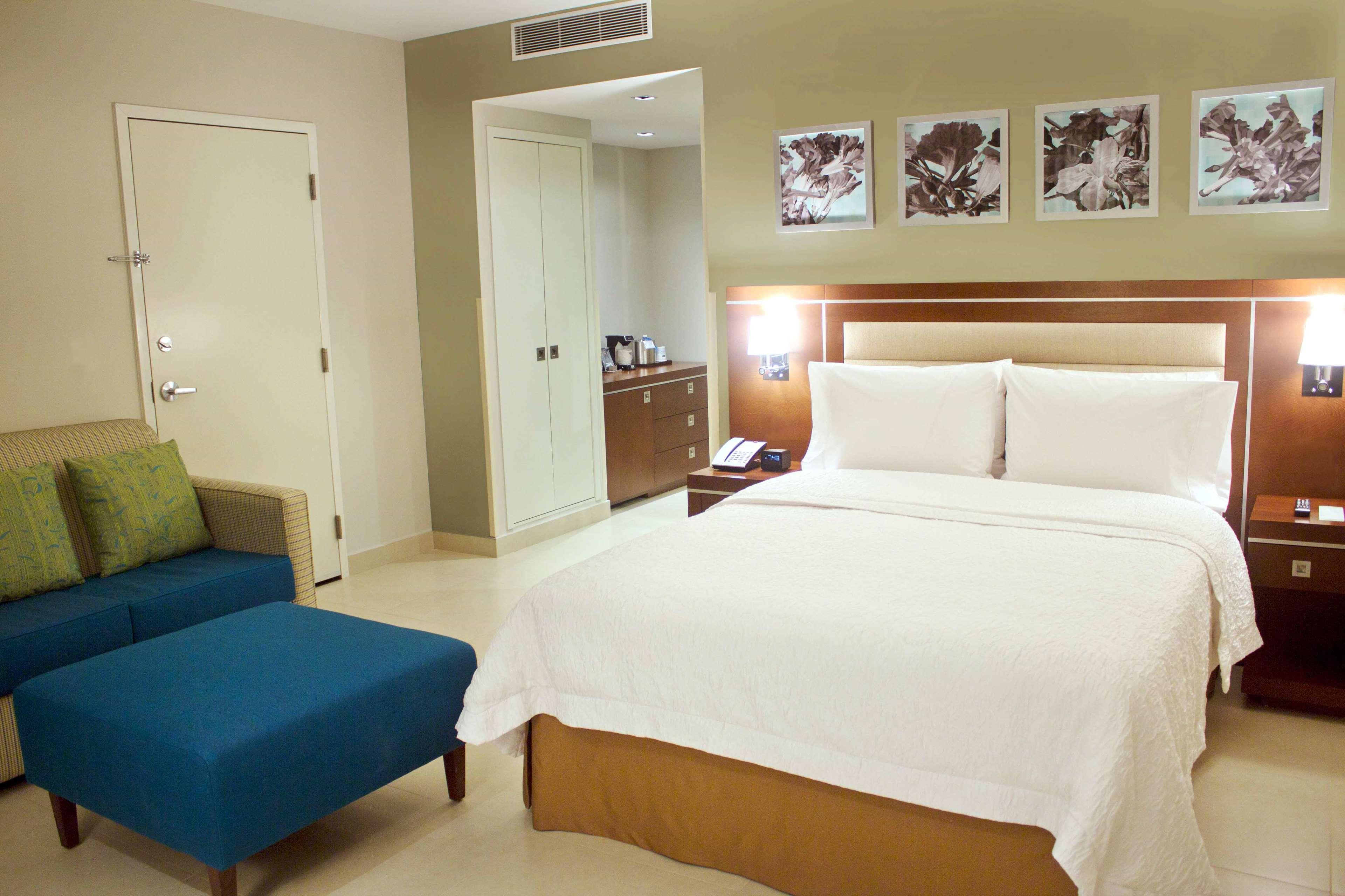 Hampton Inn By Hilton Mérida Exteriér fotografie