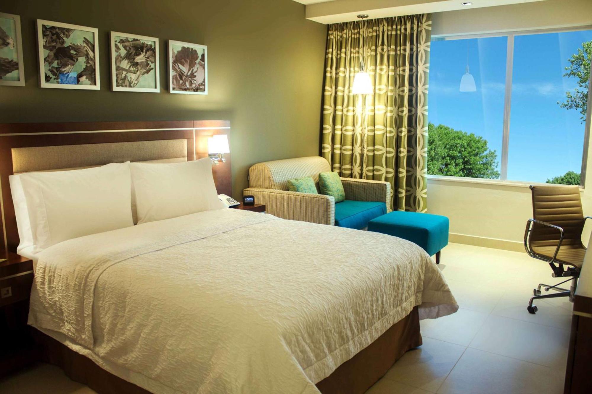 Hampton Inn By Hilton Mérida Exteriér fotografie